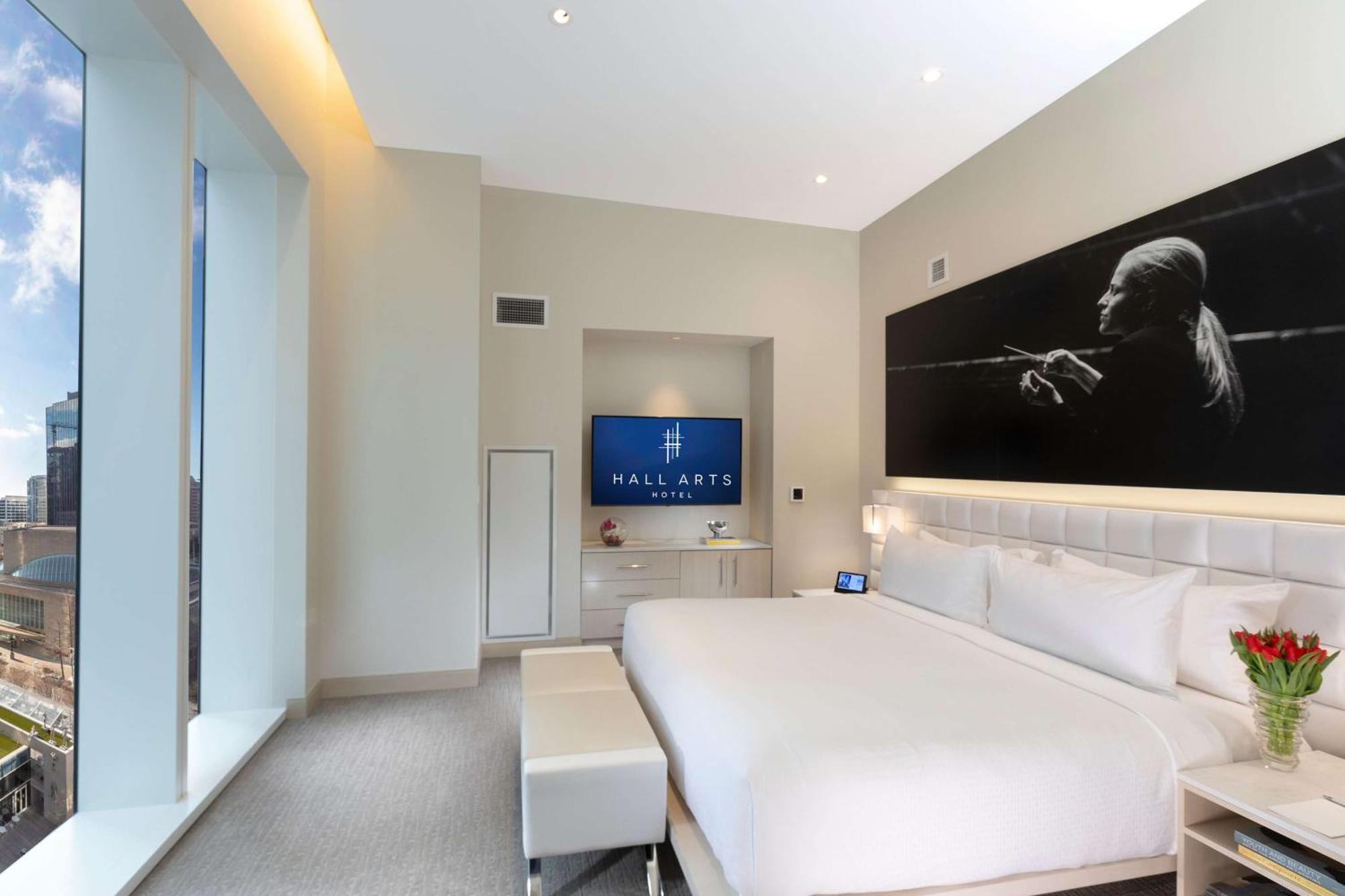 Hall Arts Hotel Dallas, Curio Collection By Hilton Extérieur photo