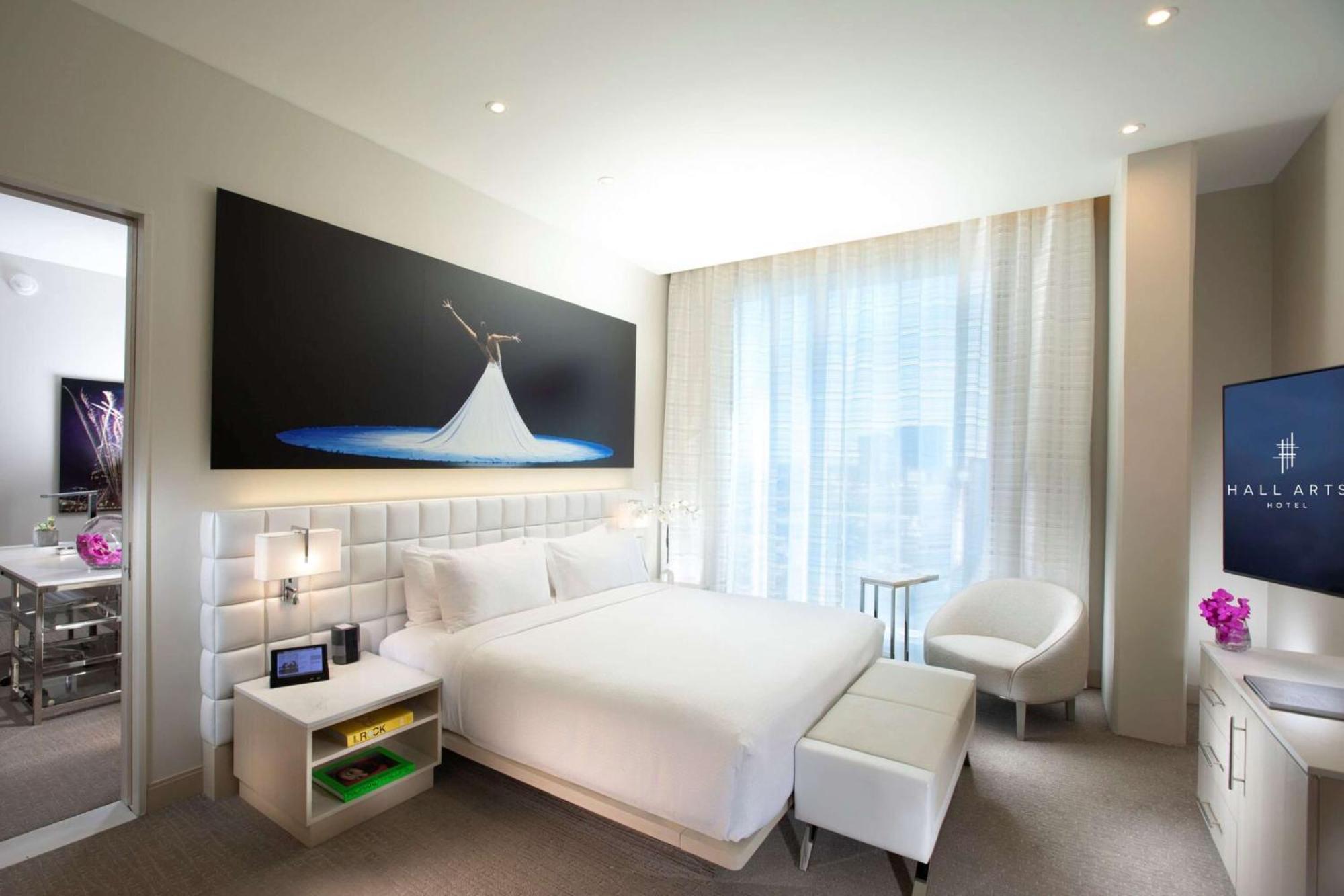 Hall Arts Hotel Dallas, Curio Collection By Hilton Extérieur photo